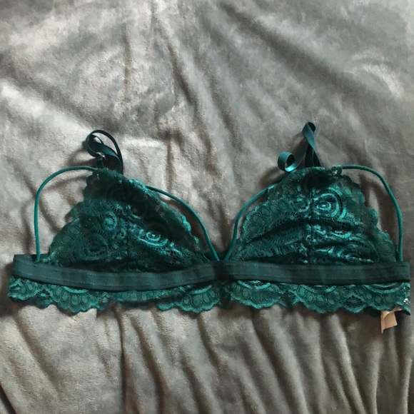 Emerald Green Lace Bralette - Picture 1 of 3